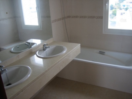 Estepona property: Townhome for sale in Estepona, Malaga 112126