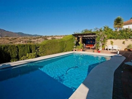 Estepona property: Malaga property | 3 bedroom Villa 112132