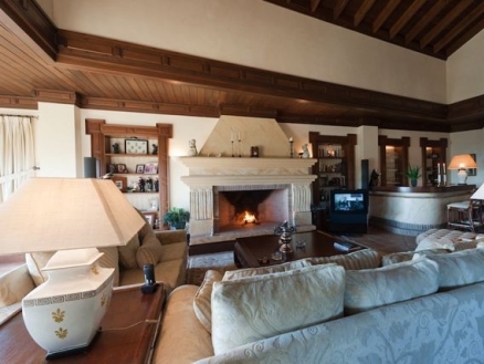 Villa&nbsp;with&nbsp;4&nbsp;bedroom&nbsp;in&nbsp;town&nbsp;112147