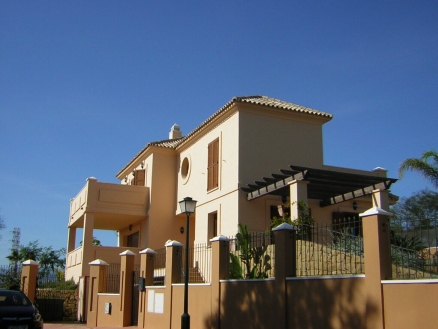 Villa for sale in town, Malaga 112161