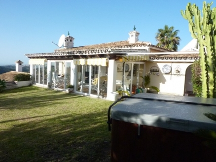 Istan property: Villa for sale in Istan 112262