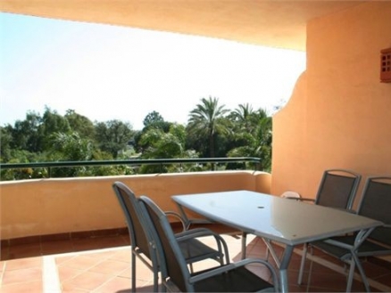 Elviria property: Apartment with 2 bedroom in Elviria 112293