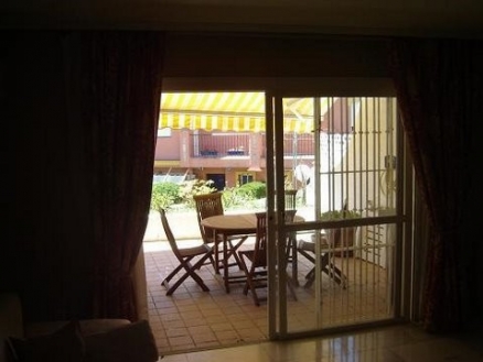 Townhome in Malaga for sale 112319