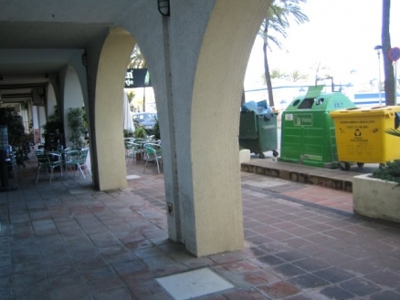 Estepona property: Commercial for sale in Estepona 112340