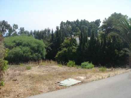 Estepona property: Land with bedroom in Estepona 112341