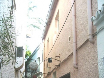 Marbella property: Commercial with bedroom in Marbella 112409
