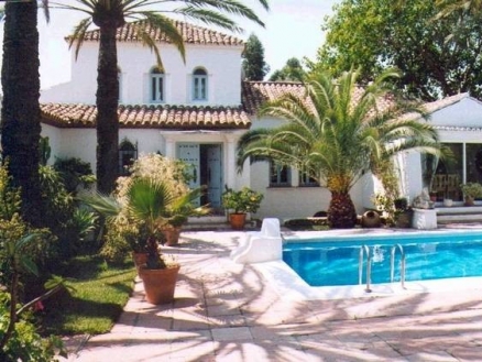 Estepona property: Villa for sale in Estepona 112411
