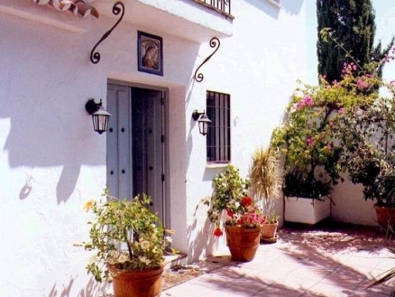 Estepona property: Malaga property | 6 bedroom Villa 112411