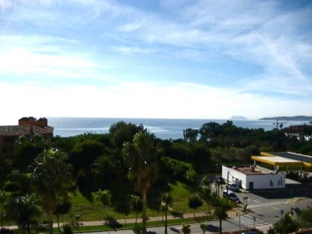 Estepona property: Apartment for sale in Estepona 112413