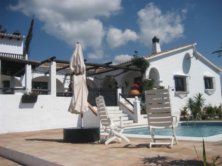 Estepona property: Villa with 4 bedroom in Estepona 112467