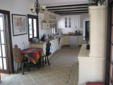 Estepona property: Villa with 4 bedroom in Estepona, Spain 112467