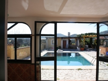 town Villa 112473