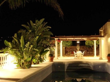 Estepona property: Villa for sale in Estepona, Spain 112486