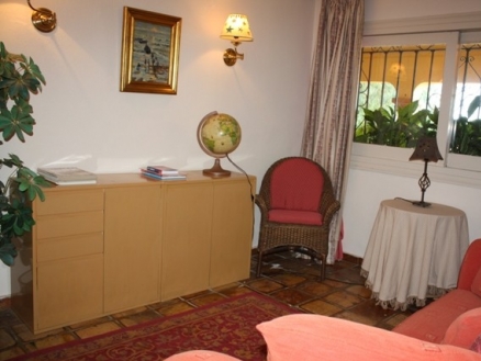 Malaga property | 4 bedroom Villa 112743