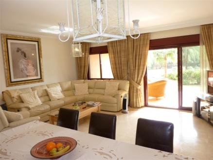 Estepona property: Townhome with 3 bedroom in Estepona, Spain 113102