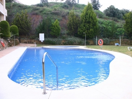 Elviria property: Apartment with 2 bedroom in Elviria 113123