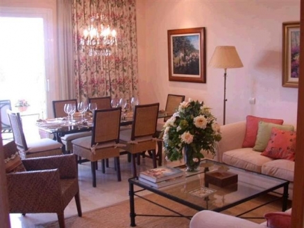 Estepona property: Apartment for sale in Estepona, Malaga 113135