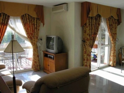 Estepona property: Townhome with 5 bedroom in Estepona 113150