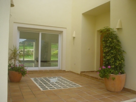 Sotogrande property: Villa for sale in Sotogrande, Cadiz 113154
