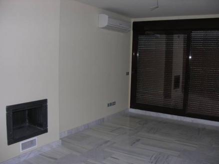 Estepona property: Apartment with 2 bedroom in Estepona 113159