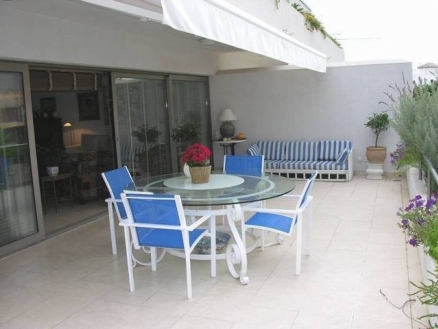 Sotogrande property: Apartment with 4 bedroom in Sotogrande 113179