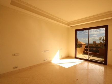 Estepona property: Apartment for sale in Estepona, Malaga 113197