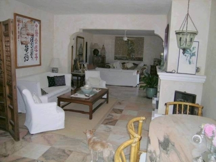Estepona property: Malaga Villa 113204