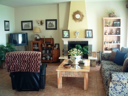 Estepona property: Villa with 3 bedroom in Estepona 113214