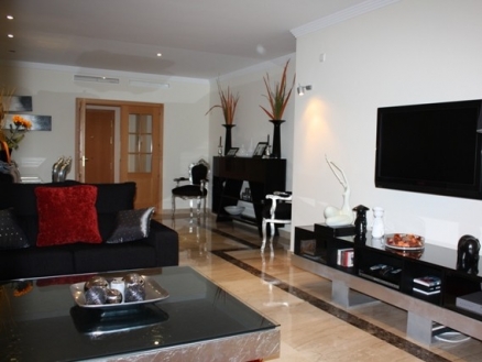 New Golden Mile property: Apartment for sale in New Golden Mile, Spain 113231