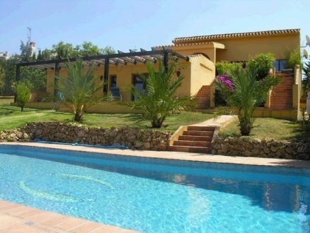 Estepona property: Villa for sale in Estepona 113475