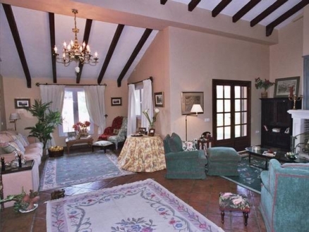 Sotogrande&nbsp;property:&nbsp;Villa&nbsp;with&nbsp;4&nbsp;bedroom&nbsp;in&nbsp;Sotogrande,&nbsp;Spain&nbsp;113488