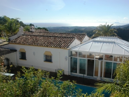 Estepona property: Villa for sale in Estepona 113493