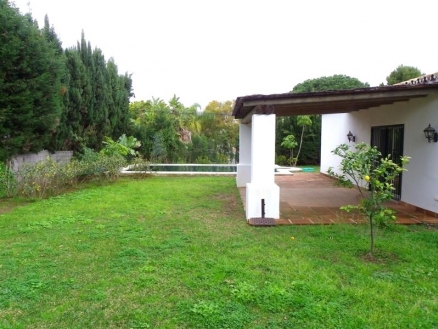 Villa for sale in town 113508