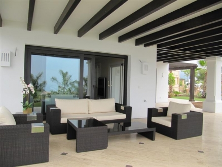 Villa with 4 bedroom in town 113643