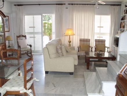 Townhome&nbsp;for&nbsp;sale&nbsp;in&nbsp;town,&nbsp;Spain&nbsp;113652