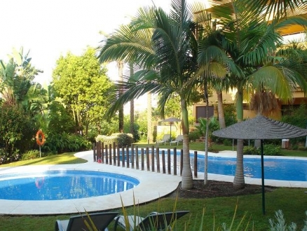 New Golden Mile property: Apartment for sale in New Golden Mile, Spain 113655