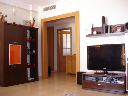 New Golden Mile property: Apartment with 3 bedroom in New Golden Mile, Spain 113655