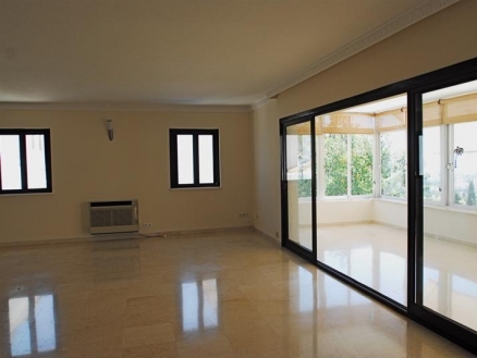 El Paraiso property: Villa with 4 bedroom in El Paraiso, Spain 113693