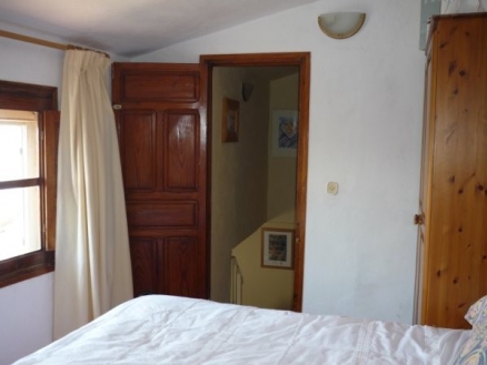 Jimena De La Frontera property: Townhome for sale in Jimena De La Frontera, Spain 113739