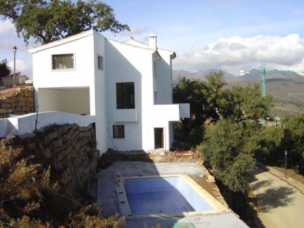 Ojen property: Villa for sale in Ojen, Spain 113888
