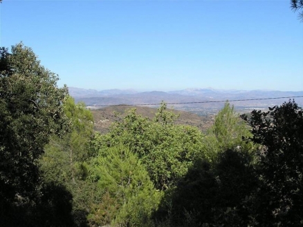 Monda property: Land with bedroom in Monda 113922