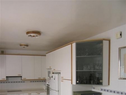 Estepona property: Malaga Villa 113925