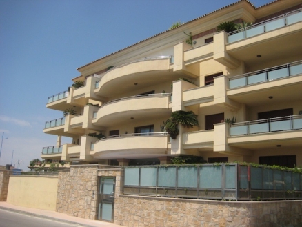 San&nbsp;Pedro&nbsp;de&nbsp;Alcantara&nbsp;property:&nbsp;Apartment&nbsp;for&nbsp;sale&nbsp;in&nbsp;San&nbsp;Pedro&nbsp;de&nbsp;Alcantara&nbsp;113961