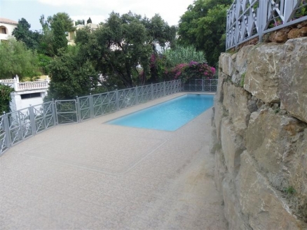 El&nbsp;Rosario&nbsp;property:&nbsp;Malaga&nbsp;property&nbsp;|&nbsp;4&nbsp;bedroom&nbsp;Villa&nbsp;113995