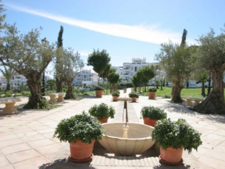 Estepona property: Apartment for sale in Estepona, Malaga 114023