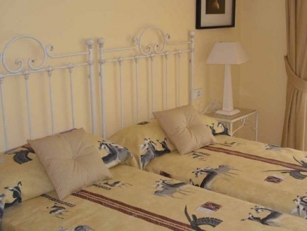 Benahavis property: Apartment for sale in Benahavis, Spain 114027