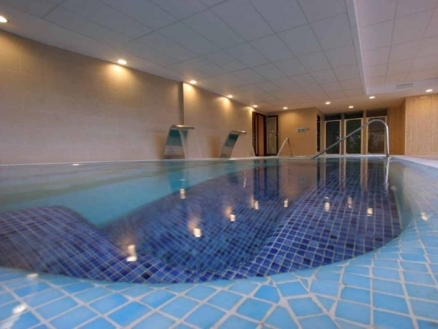 Benahavis property: Apartment in Malaga for sale 114027