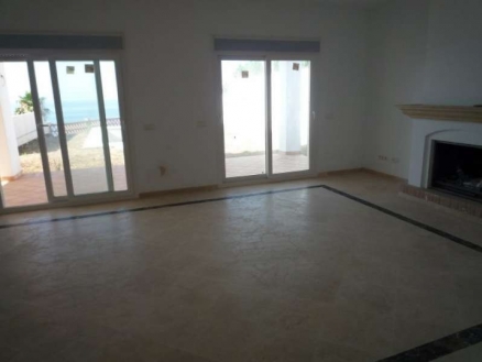 La&nbsp;Cala&nbsp;De&nbsp;Mijas&nbsp;property:&nbsp;Villa&nbsp;with&nbsp;4&nbsp;bedroom&nbsp;in&nbsp;La&nbsp;Cala&nbsp;De&nbsp;Mijas,&nbsp;Spain&nbsp;114040