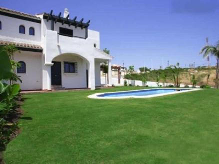 La&nbsp;Duquesa&nbsp;property:&nbsp;Villa&nbsp;for&nbsp;sale&nbsp;in&nbsp;La&nbsp;Duquesa,&nbsp;Spain&nbsp;114057