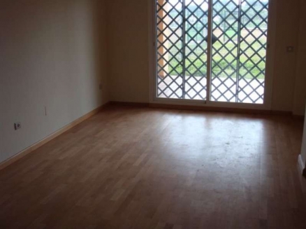 Estepona property: Apartment with 2 bedroom in Estepona, Spain 114062